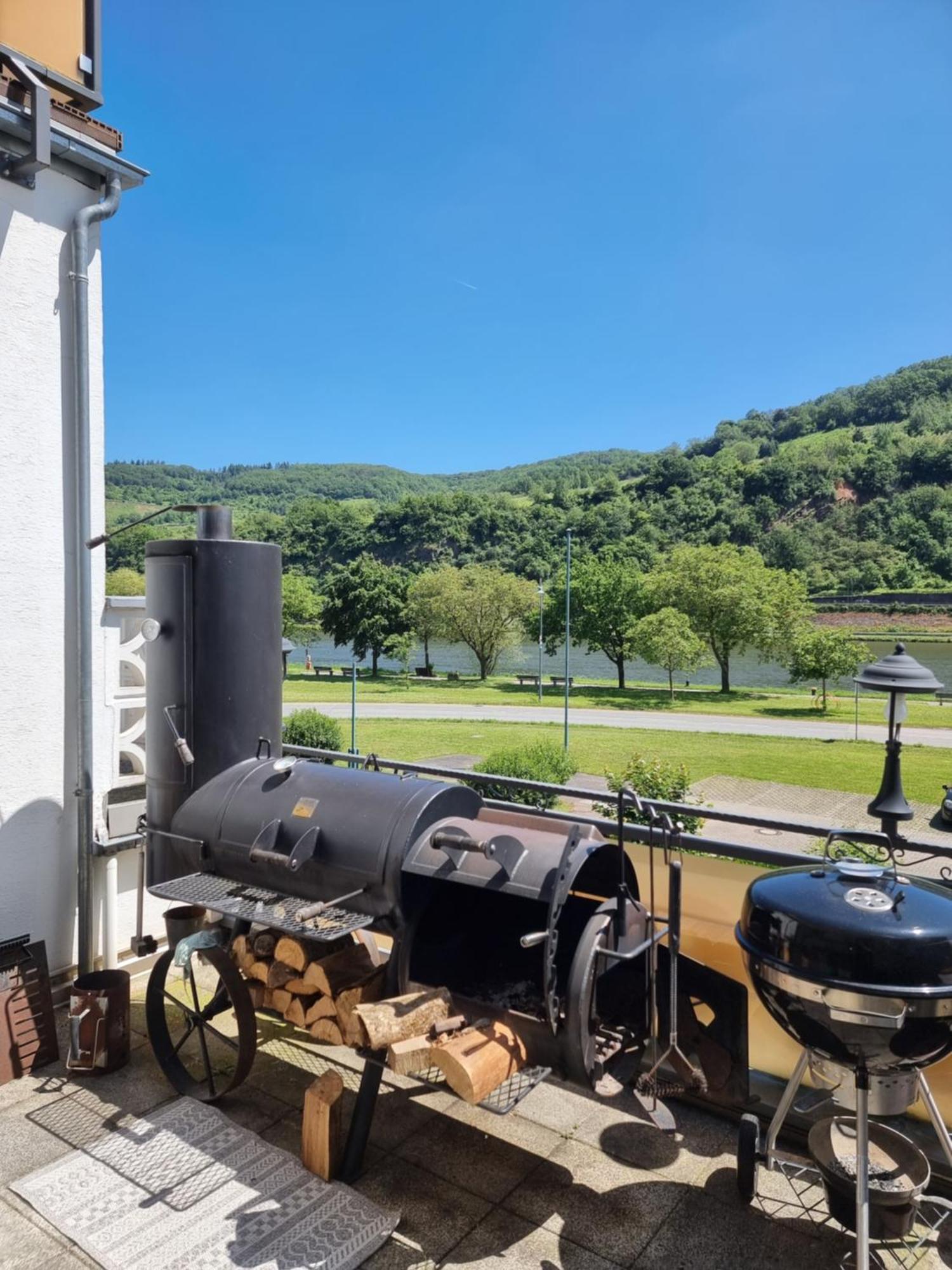 Gasthaus Korneli Sankt Aldegund Exteriör bild